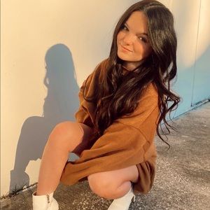 Meet your Posher, Brennah